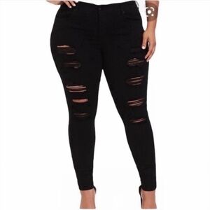TORRID Bombshell Skinny Black Deconstructed Jeans Size 14S Distressed Stretchy